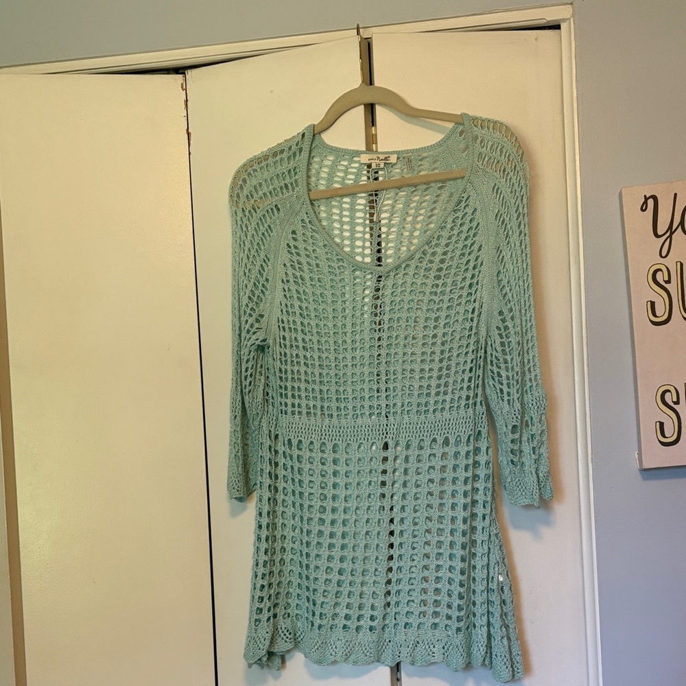 Simply Noelle Light Green Crochet Top
